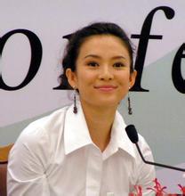 曝小李子和女友订婚